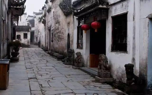 这4种水果不仅是熬夜的克星，而且还能减轻手机电脑辐射的危害